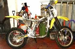 drz4[2].jpg (19452 bytes)